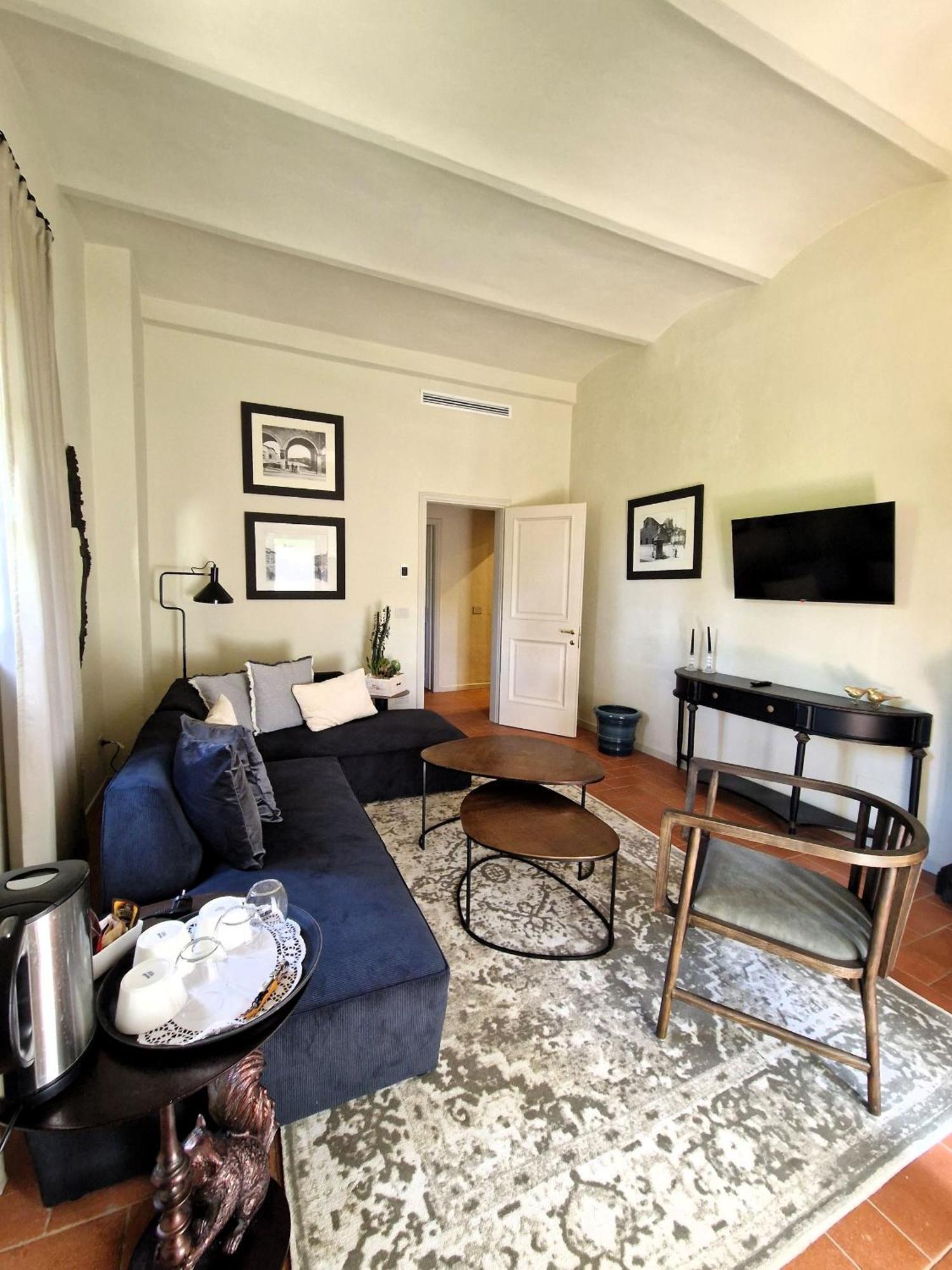 Borgo Dolciano Villa คิอูซี ภายนอก รูปภาพ