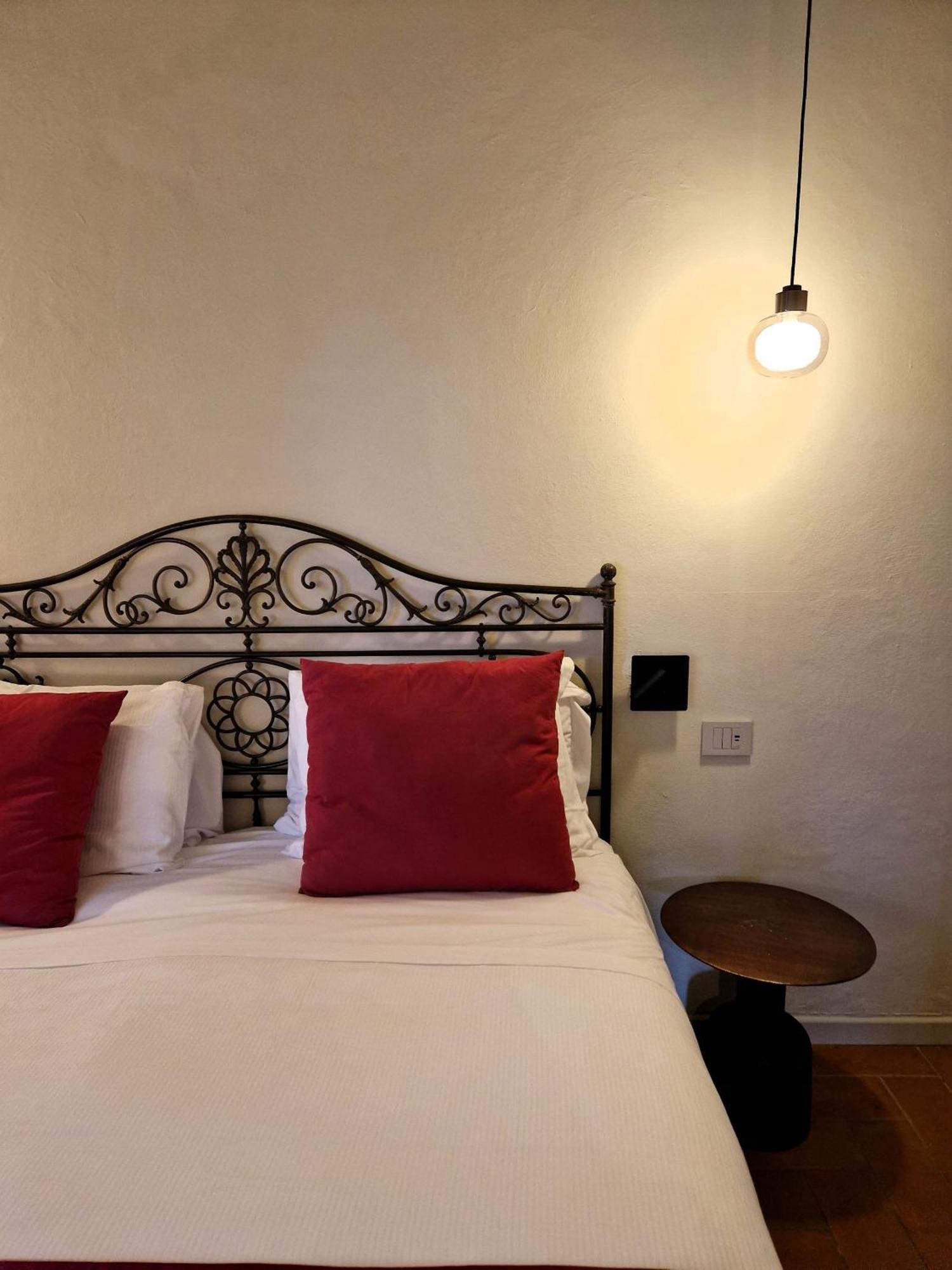 Borgo Dolciano Villa คิอูซี ภายนอก รูปภาพ